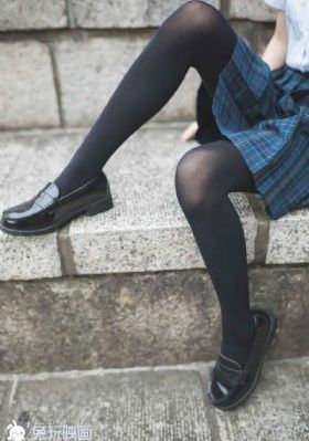 欧美贵妇free_1080P在线视频播放