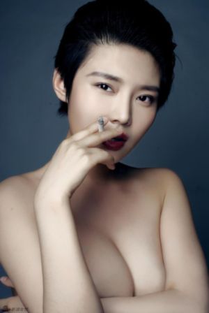 在线精品一区二区三区_国语版完整版